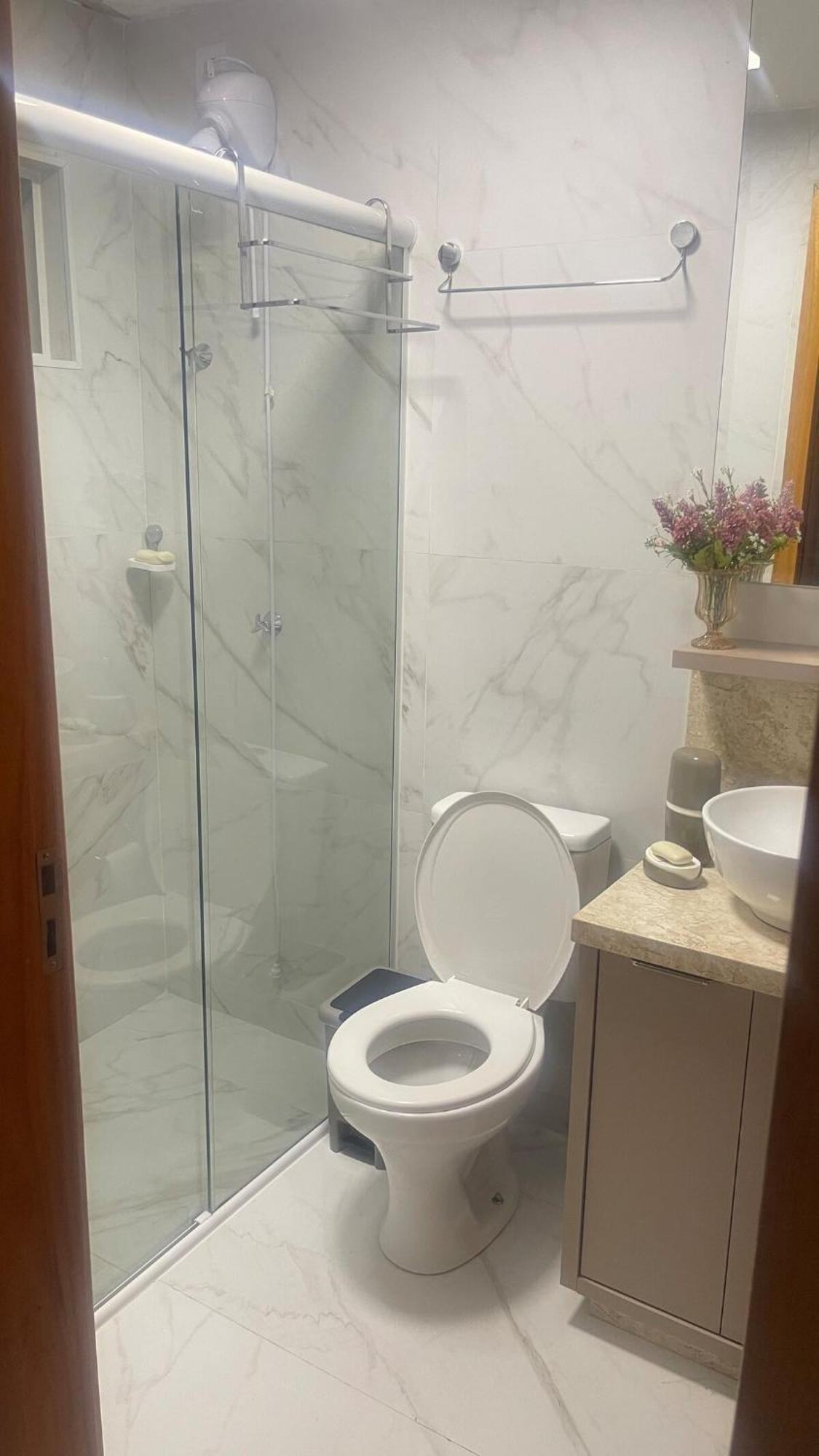 Todo Reformado, 180m Da Regiao Bc Apartamento